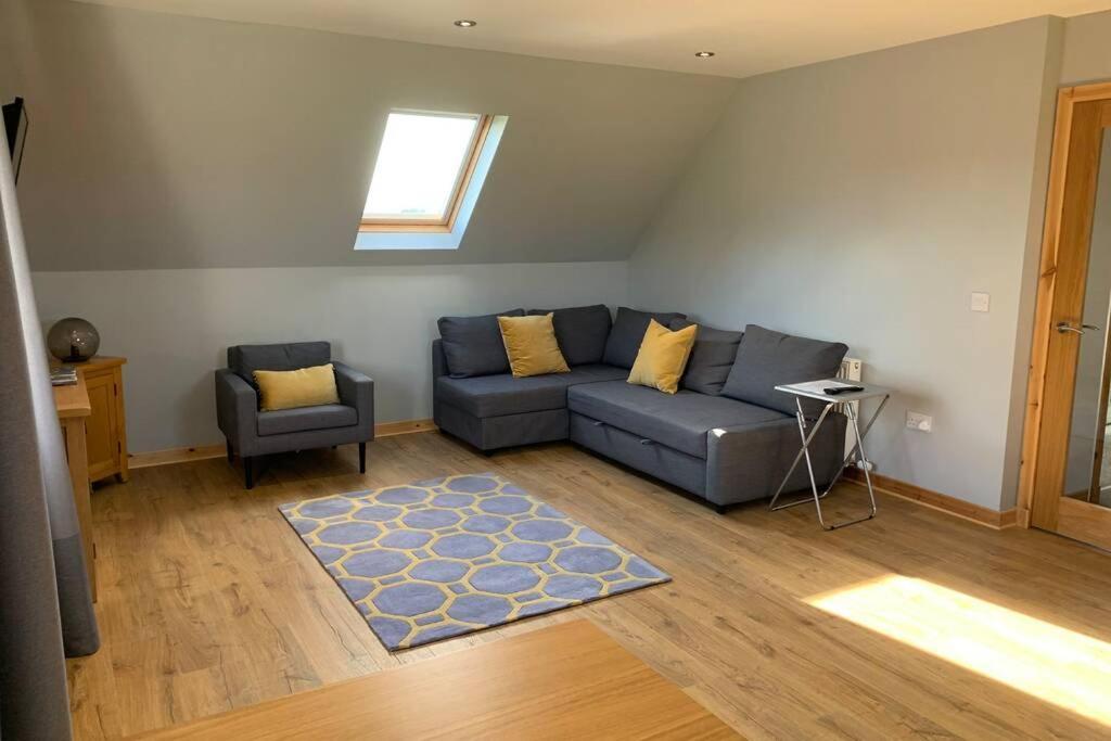 The Nest - Near Inverness & Loch Nessアパートメント エクステリア 写真
